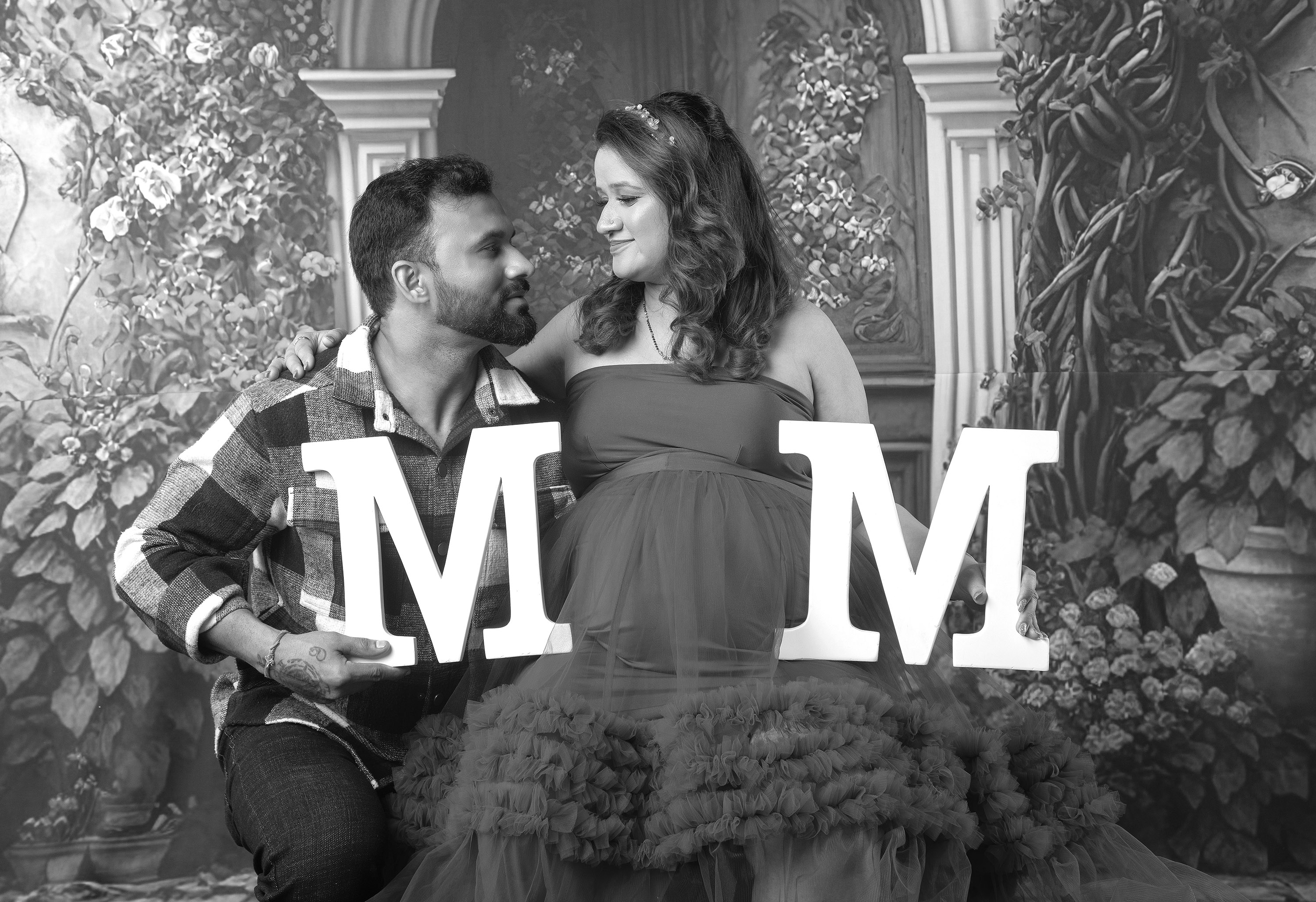 Artistic Maternity Shot